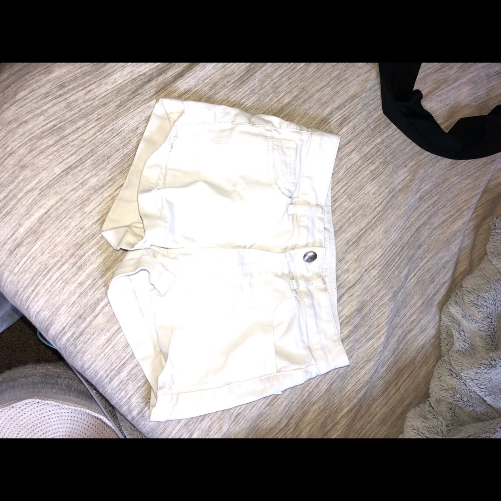 good condition american eagle shorts